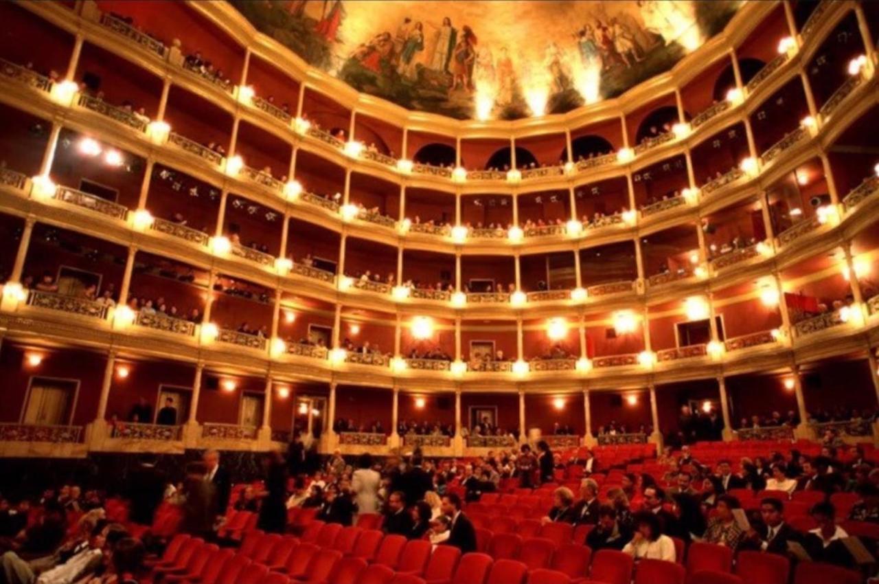 National Theatre Flat Apartamento Porto Exterior foto